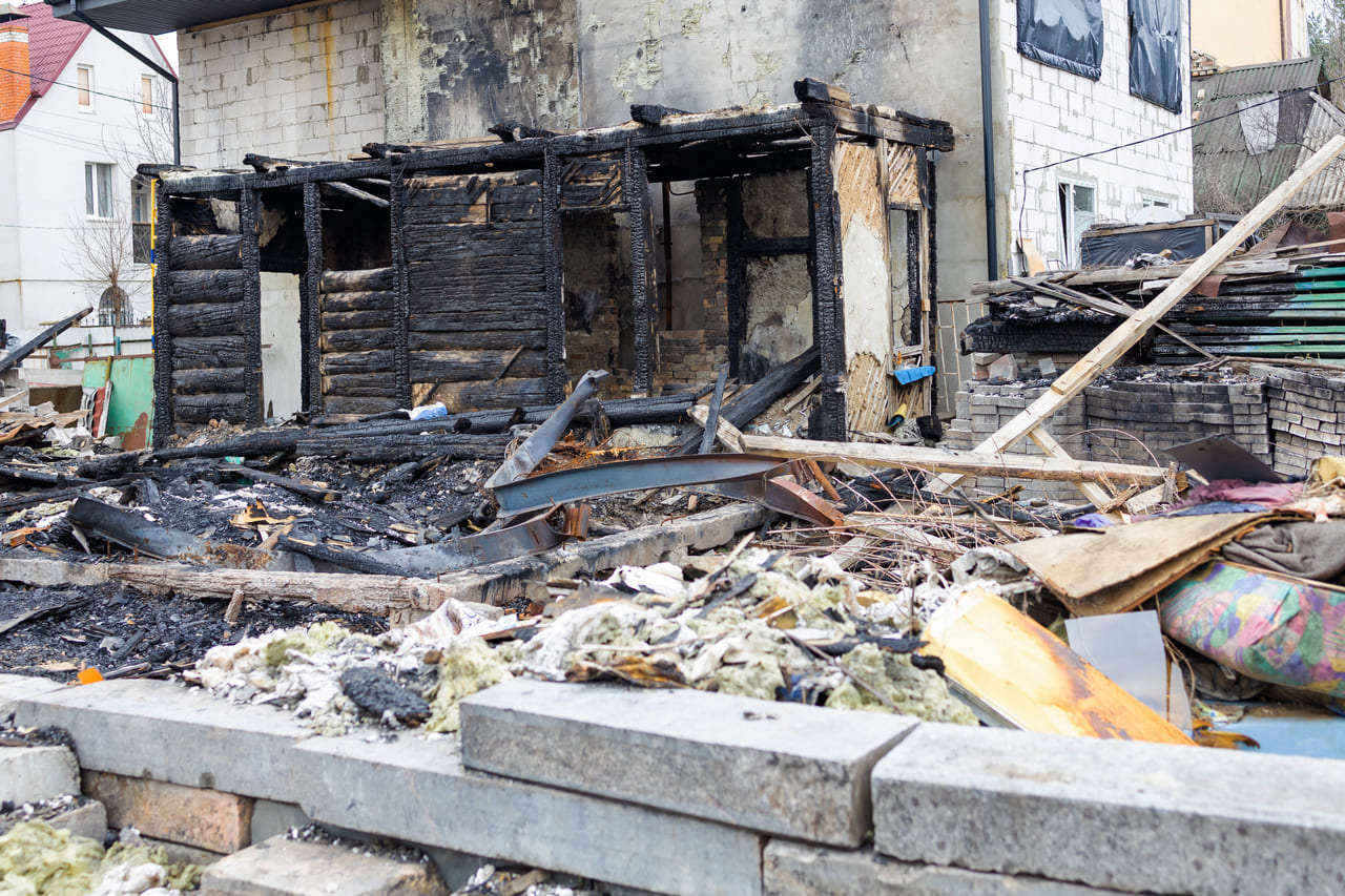 Fire Damage Cleanup in the North Shore: Costs, Timeline & Insurance Tips